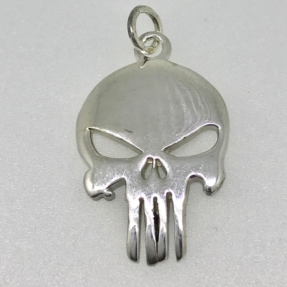 NWT heavy SS .925 skull pendant handmade - Picture 2 of 6